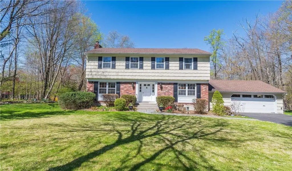 5 Lois Place Katonah NY 10536