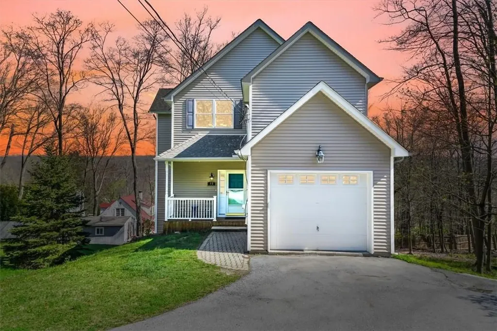 11 Berkley Terrace Monroe NY 10950
