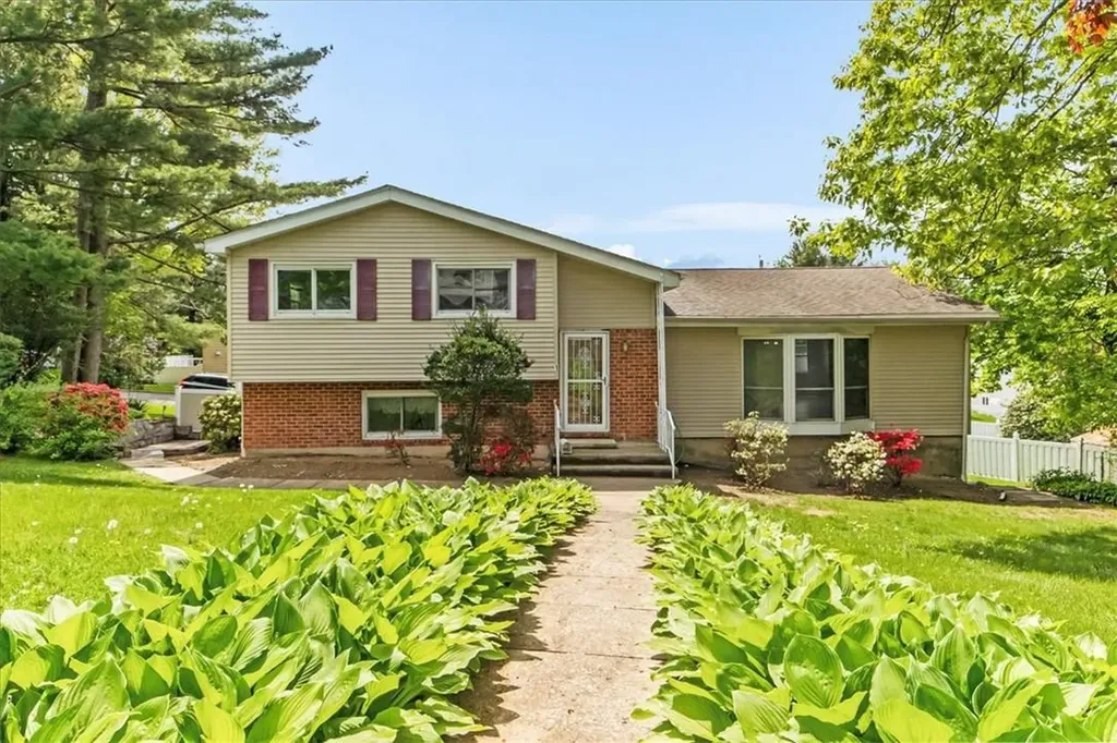 73 Amherst Drive Yonkers NY 10710