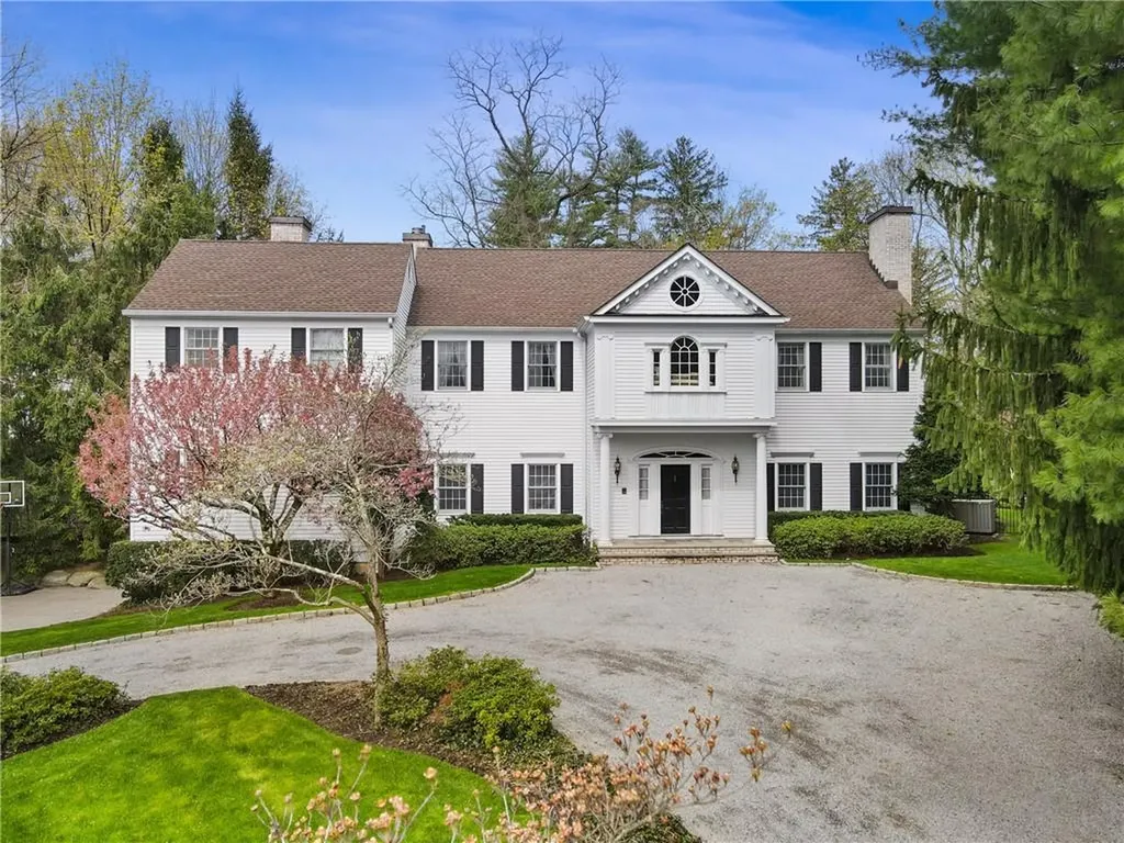 34 Edgewood Drive Greenwich CT 06831