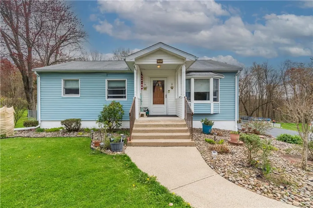 44 Orchard Hill Middletown NY 10941