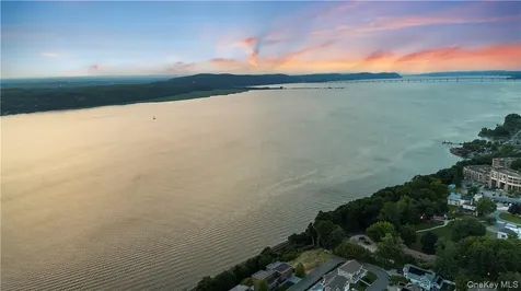 11 Fairlawn Avenue Dobbs Ferry NY 10522