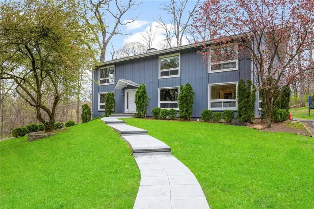 8 Glen Lane Mamaroneck NY 10543
