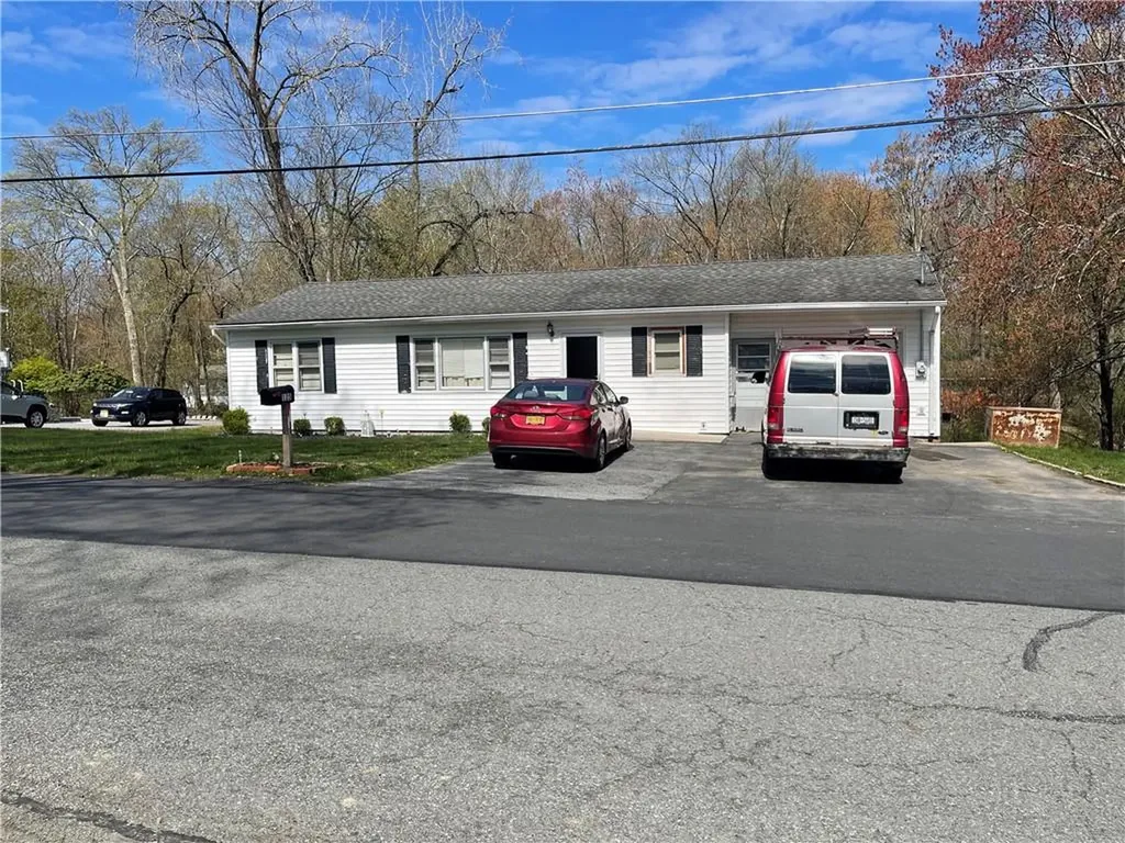 125 Overhill Road Middletown NY 10940