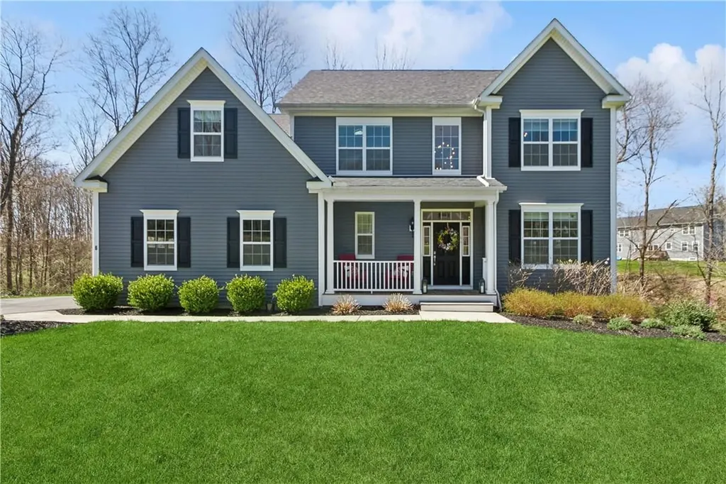 6 Old Fashion Way Poughkeepsie NY 12603