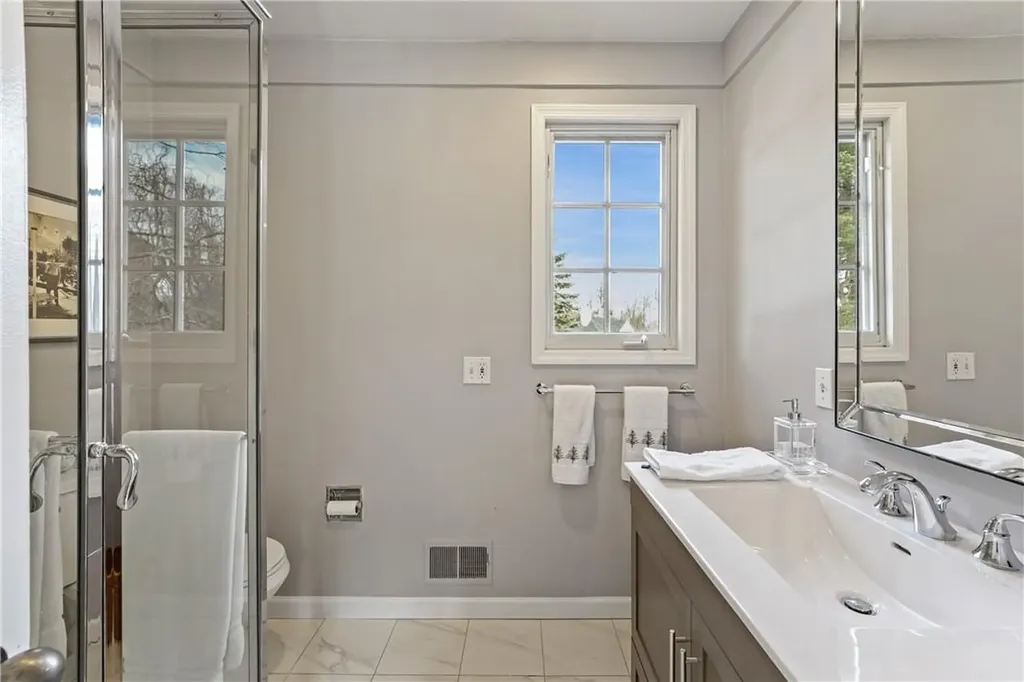 21 Taylor Road Mount Kisco NY 10549