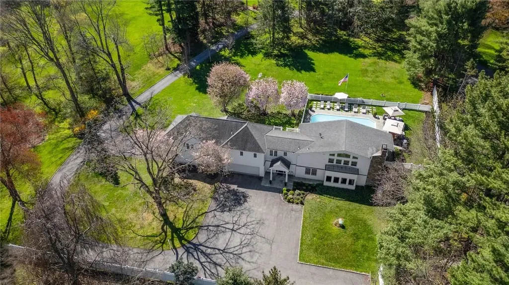 21 Taylor Road Mount Kisco NY 10549