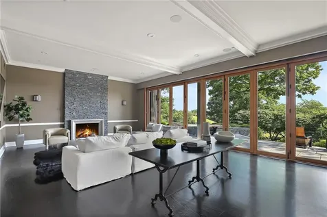 70 Meeting House Road Bedford Corners NY 10549