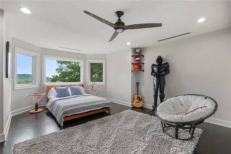 70 Meeting House Road Bedford Corners NY 10549