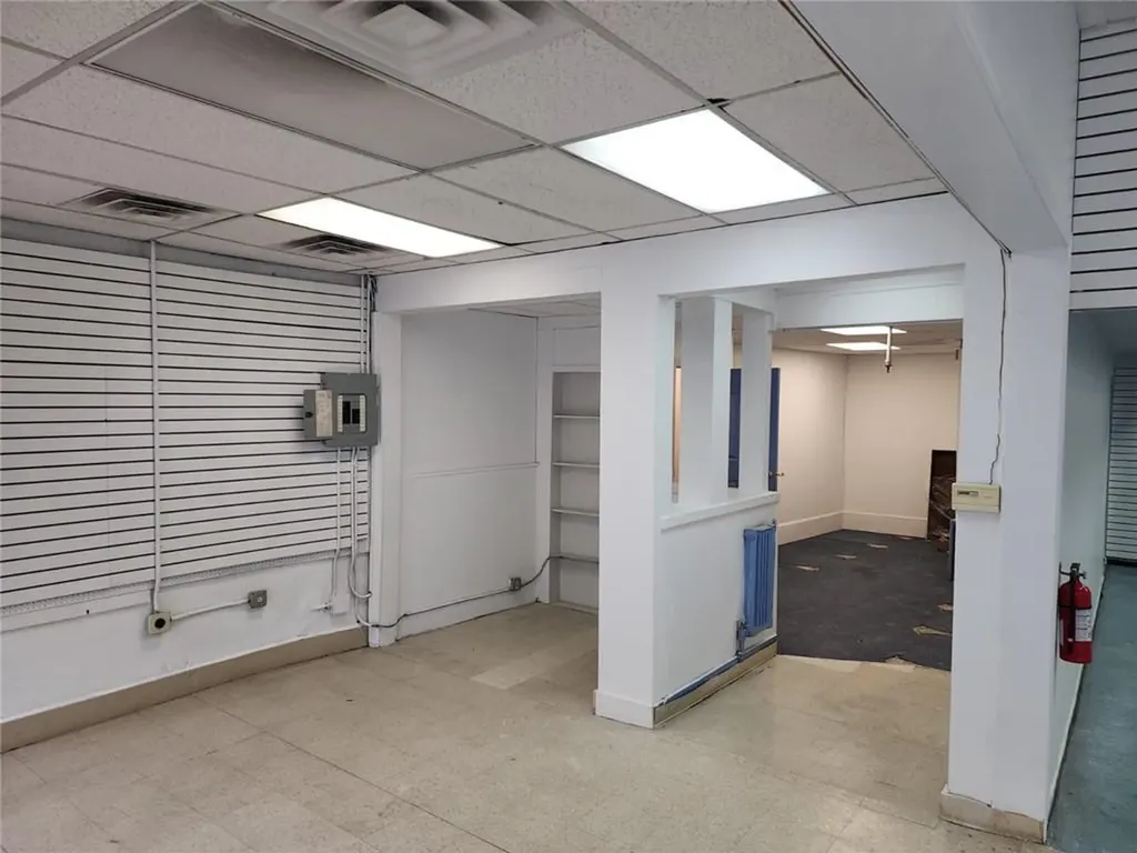 42 East Post Road White Plains NY 10601