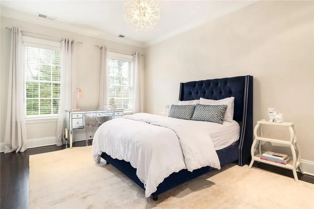 160 Forest Avenue Rye NY 10580