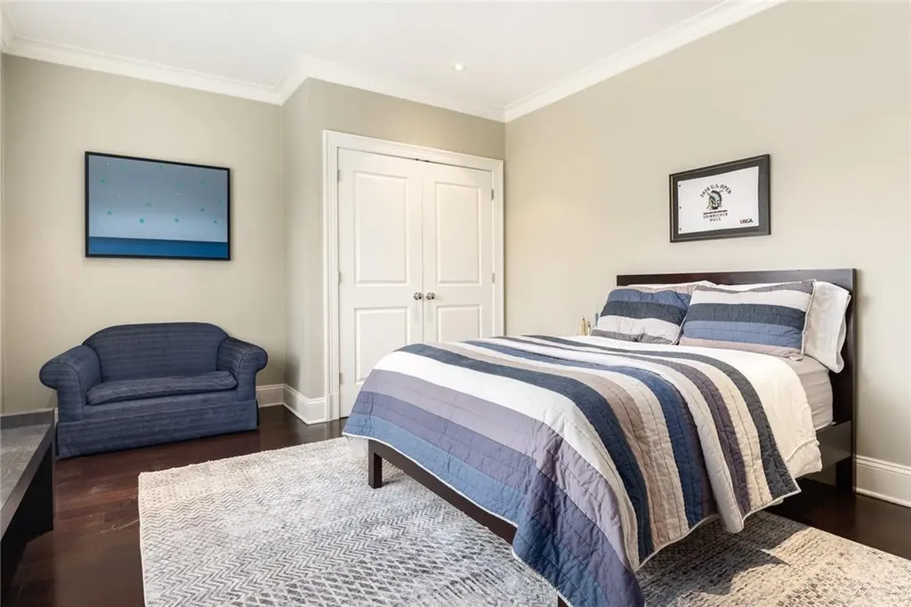 160 Forest Avenue Rye NY 10580