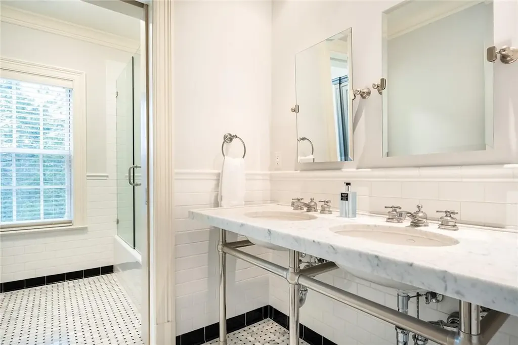 160 Forest Avenue Rye NY 10580