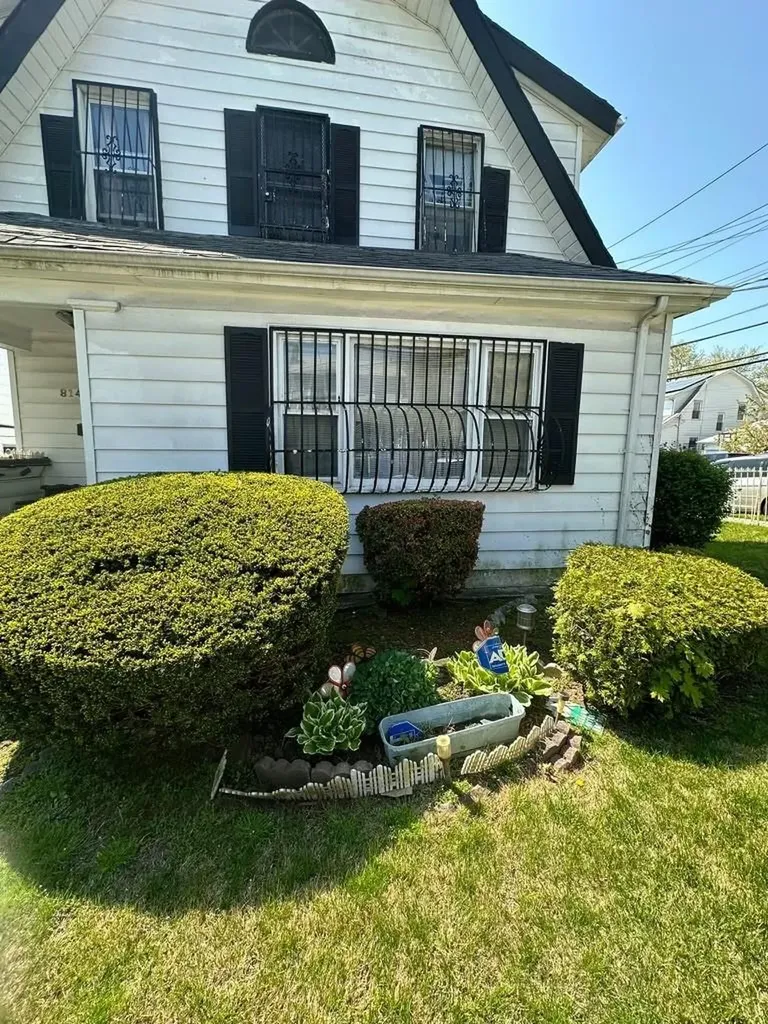 814 Cranford Avenue Bronx NY 10470