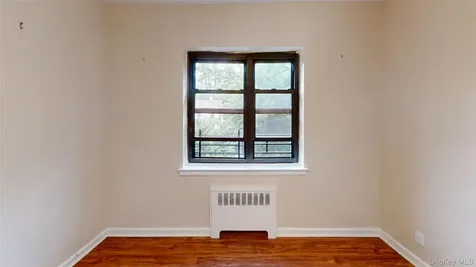 50 White Oak Street New Rochelle NY 10801