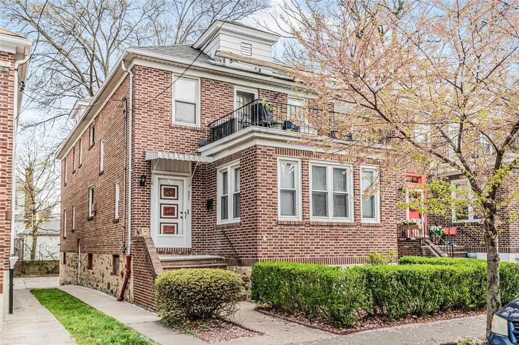 337 East 237th Street Bronx NY 10470