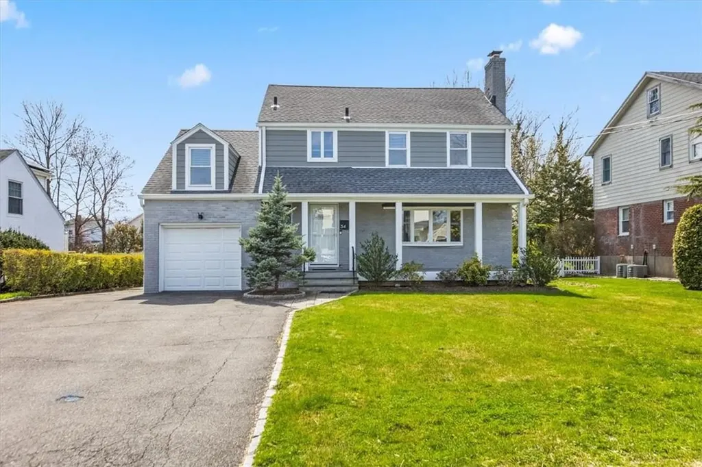 34 Tuckahoe Avenue Eastchester NY 10709