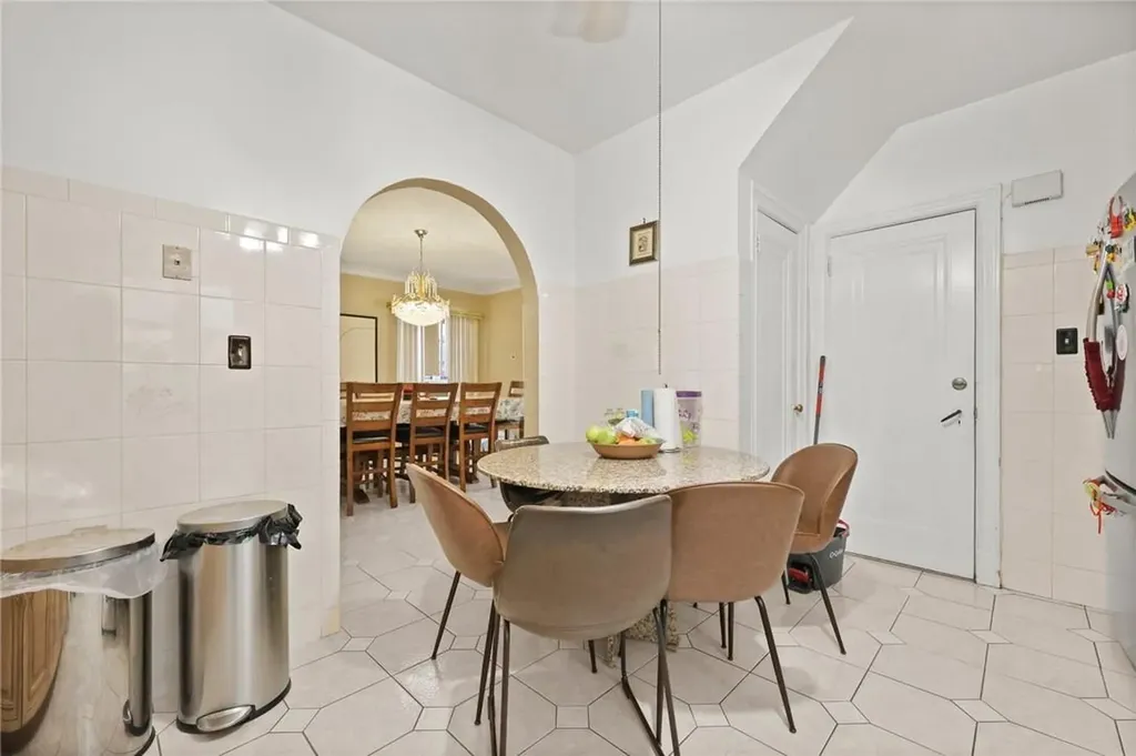 1634 Hering Avenue Bronx NY 10461