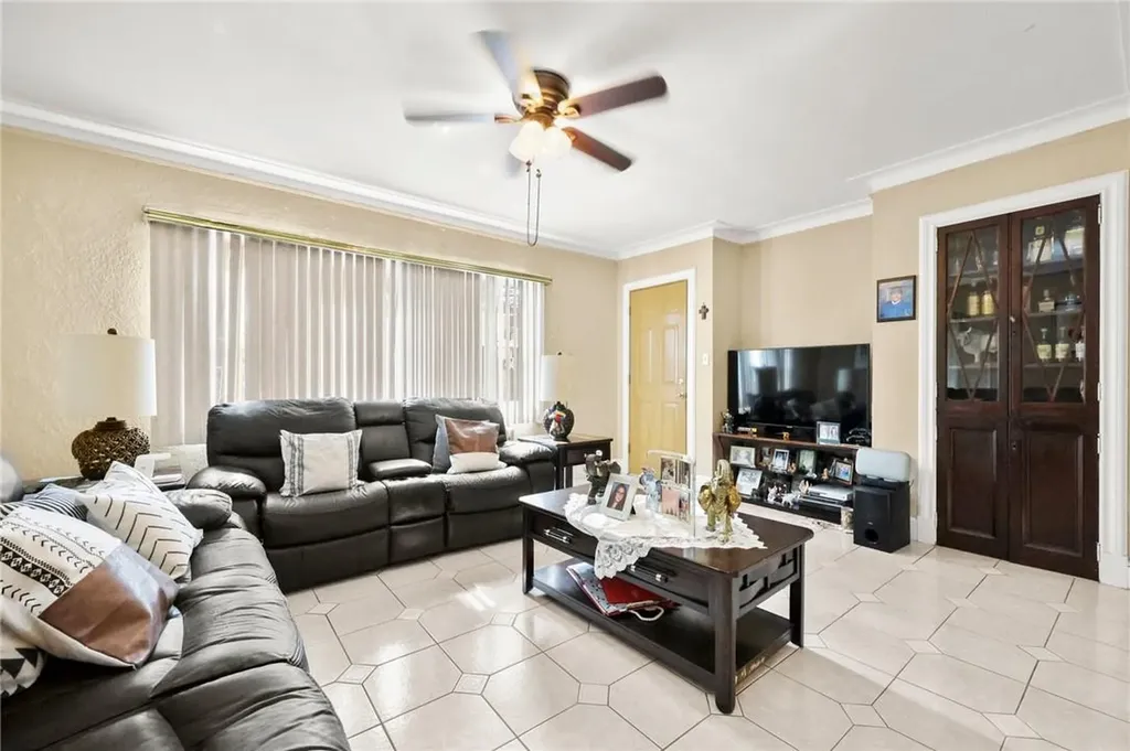 1634 Hering Avenue Bronx NY 10461
