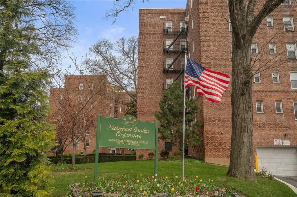 5640 Netherland Avenue Bronx NY 10471