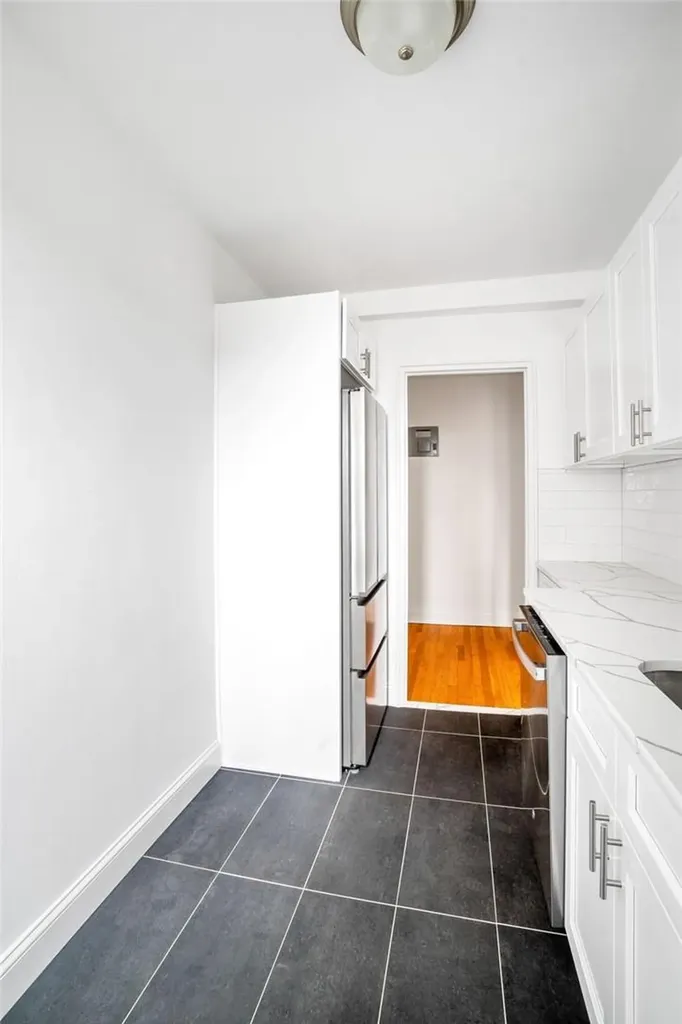 5640 Netherland Avenue Bronx NY 10471