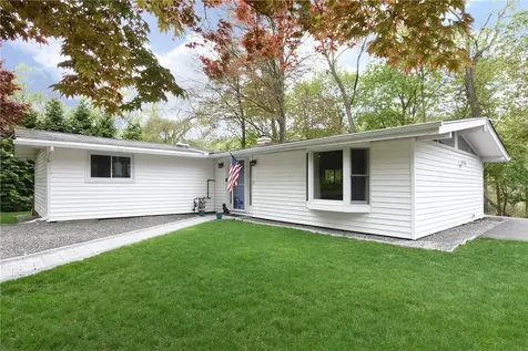 5 Biltom Road White Plains NY 10607