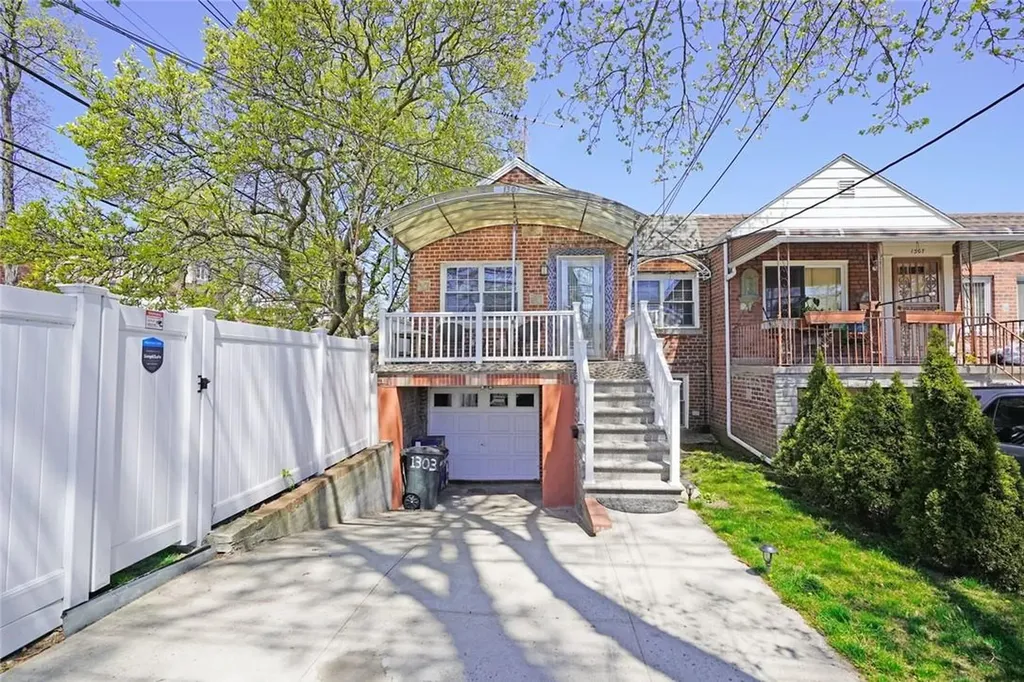 1303 Waring Avenue Bronx NY 10469