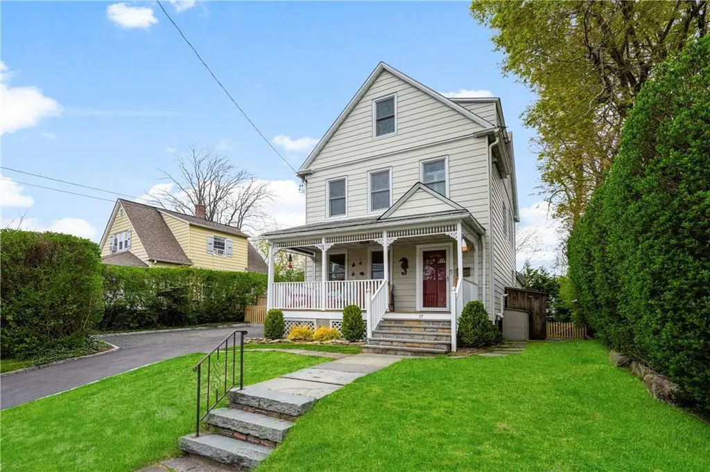17 Deane Place Larchmont NY 10538