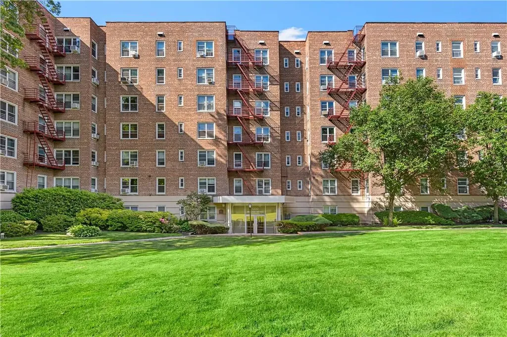 1300 Midland Avenue Yonkers NY 10704