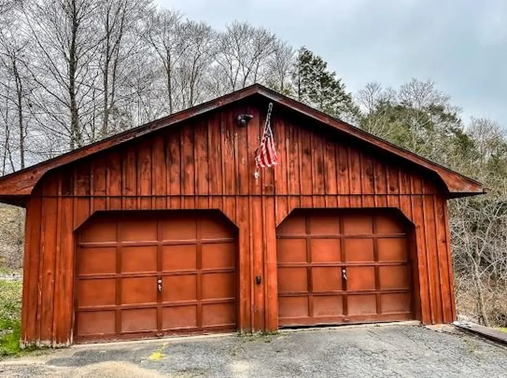 160 Schumway Road Neversink NY 12765