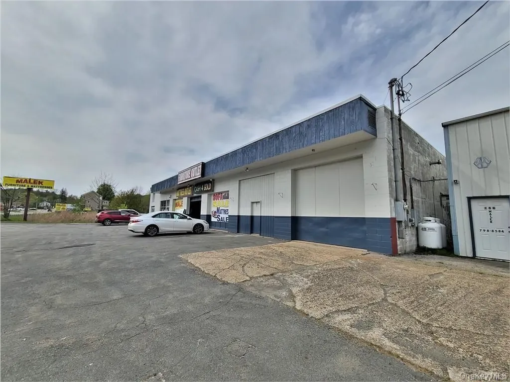 184-186 E Broadway Monticello NY 12701