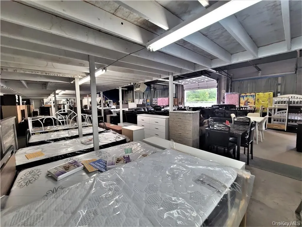 184-186 E Broadway Monticello NY 12701