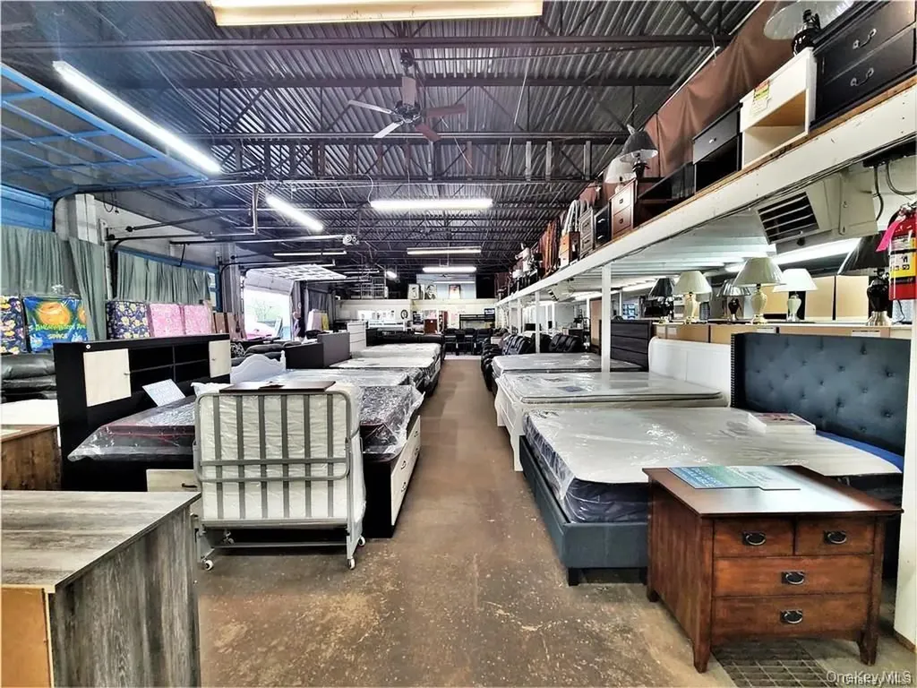 184-186 E Broadway Monticello NY 12701