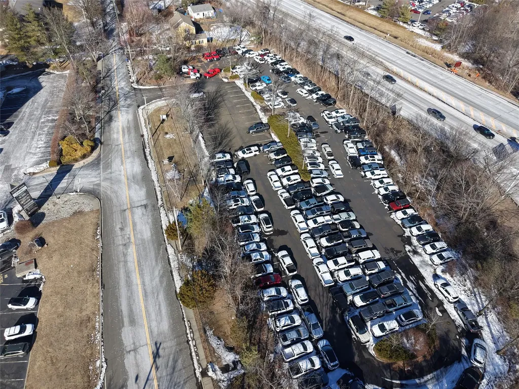 25 Smith Street Nanuet NY 10954