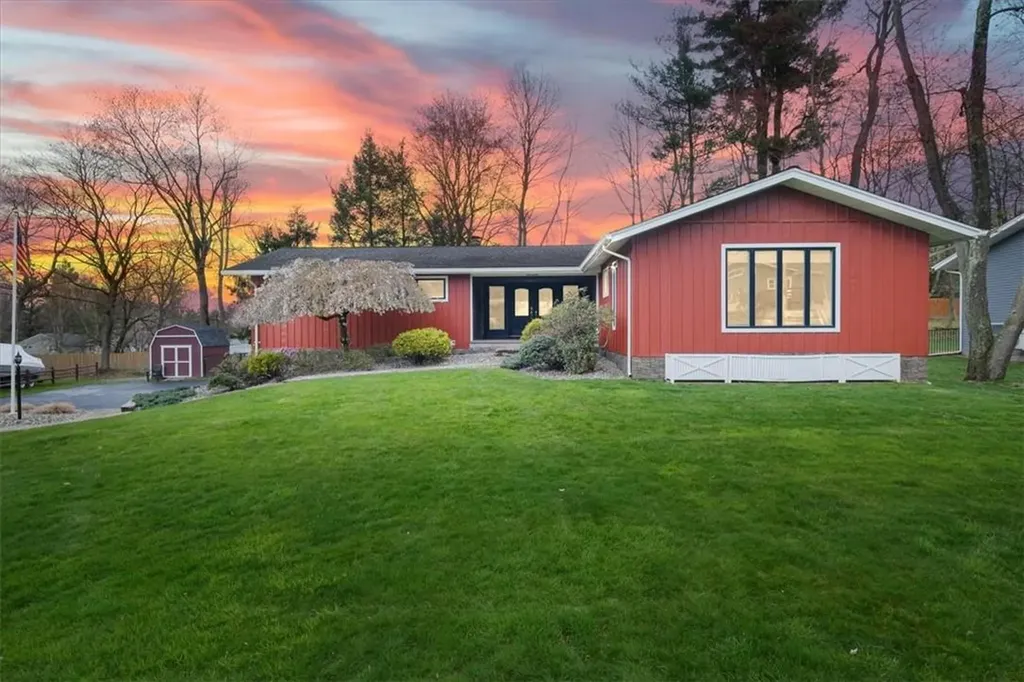17 Scenic Drive Poughkeepsie NY 12603