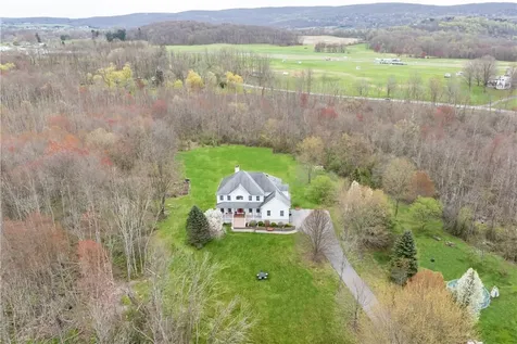 30 Moonlight Drive Stormville NY 12582