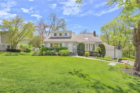17 Sturbridge Place Scarsdale NY 10583