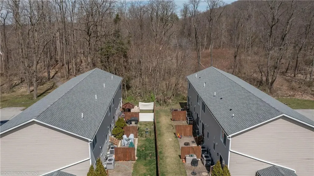 1-18 Willow Way Rhinebeck NY 12572
