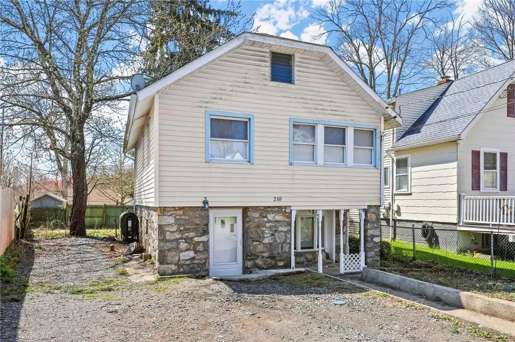 210 North Road Mahopac NY 10541