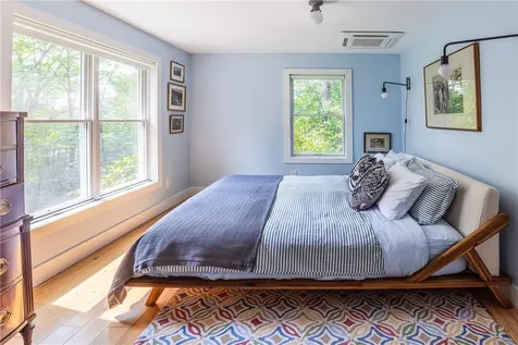 15 Bakertown Road Accord NY 12404
