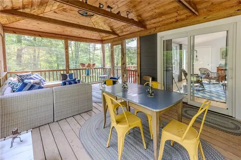 15 Bakertown Road Accord NY 12404