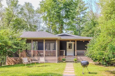15 Bakertown Road Accord NY 12404