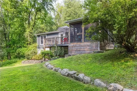 15 Bakertown Road Accord NY 12404