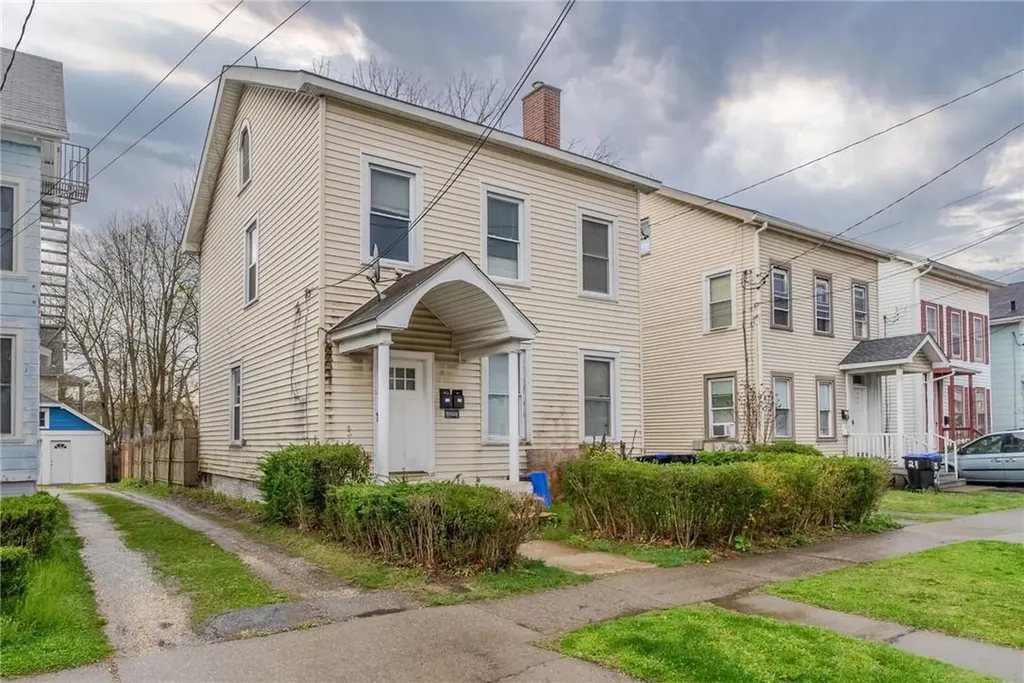 23 Jewett Avenue Poughkeepsie NY 12601