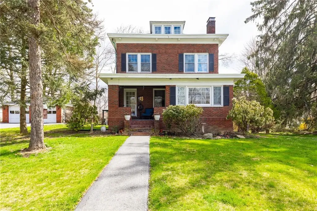 15 Ferris Lane Poughkeepsie NY 12601
