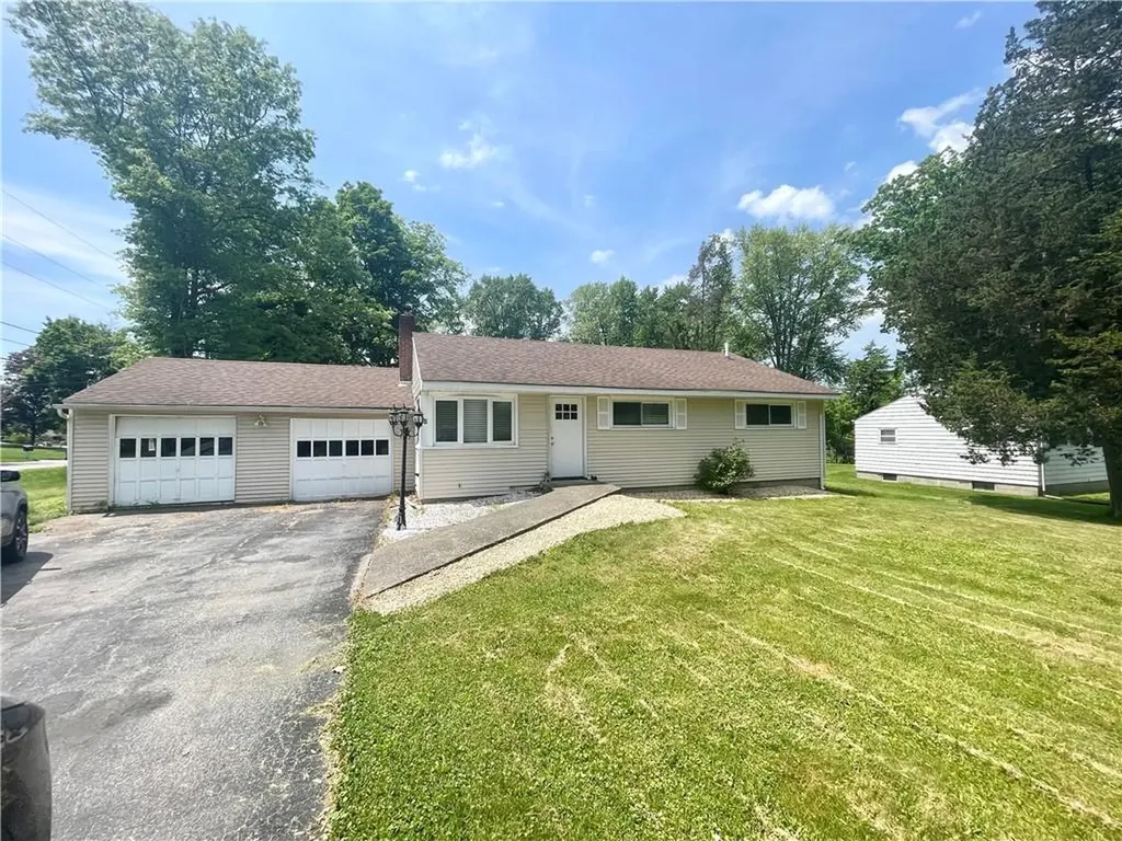 8 Wendover Drive Poughkeepsie NY 12601