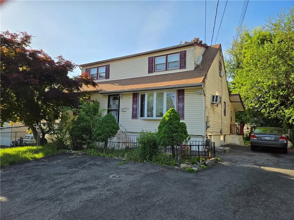 23 E Hickory Street Spring Valley NY 10977