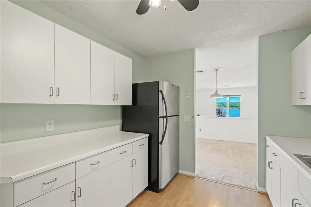 55 Riverview Port Ewen NY 12466