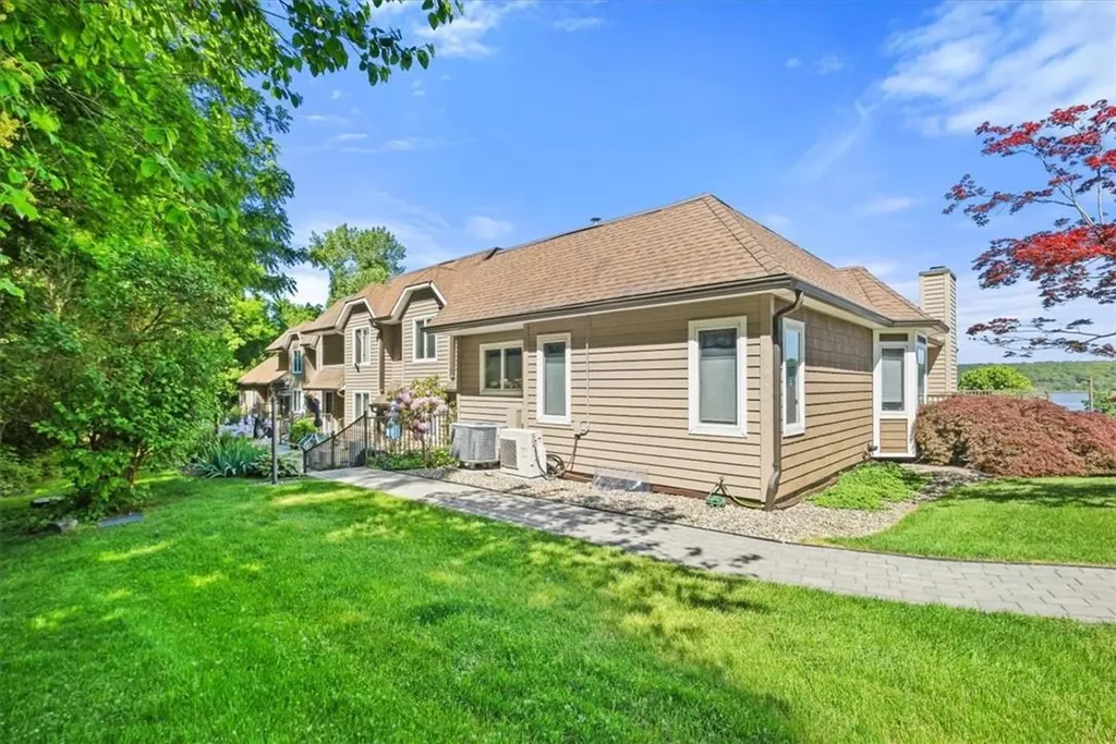55 Riverview Port Ewen NY 12466
