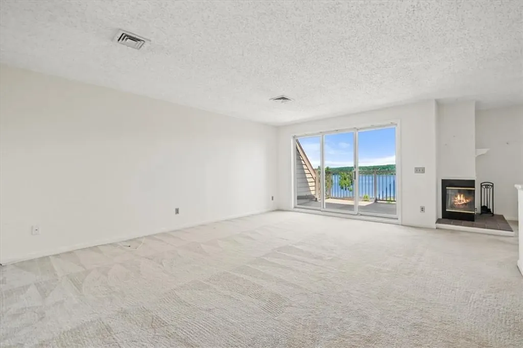 55 Riverview Port Ewen NY 12466